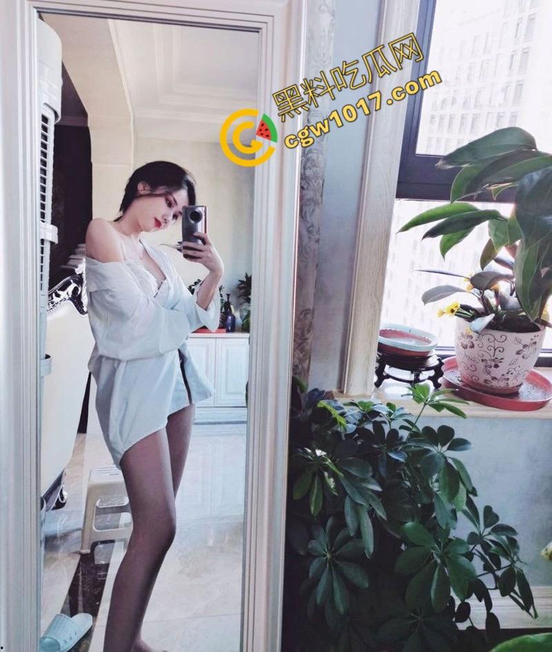 南航校花【罗诗涵】现实版“少女升职器”!纯洁外表下欲望横流,肉体和心灵都被大鸡巴彻底征服,为升职甘做领导肉便器! 第2张 南航校花【罗诗涵】现实版“少女升职器”!纯洁外表下欲望横流,肉体和心灵都被大鸡巴彻底征服,为升职甘做领导肉便器! 第2张