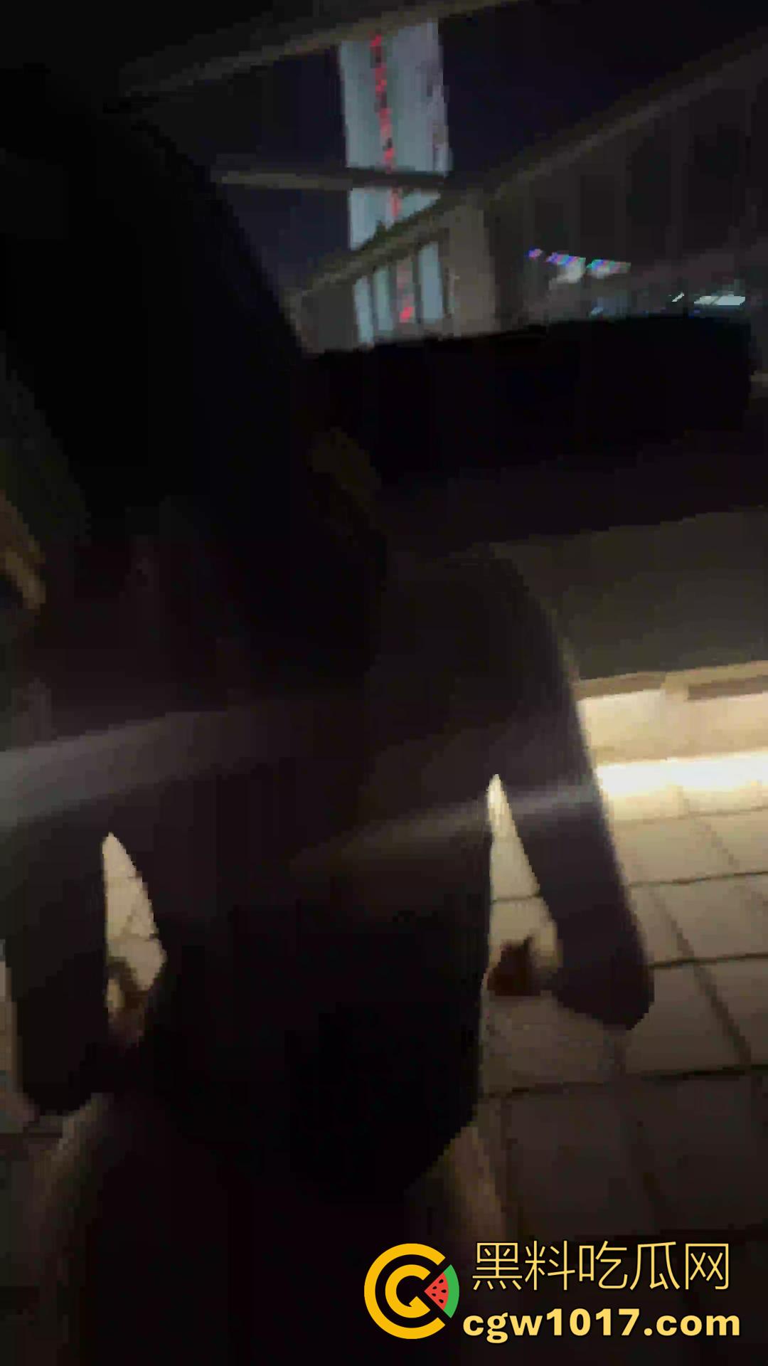 山东潍坊【赵雅婷】居然还有后续!户外露出新曝光!公园抠逼+动车厕所口爆+按摩店后入全记录! 第2张 山东潍坊【赵雅婷】居然还有后续!户外露出新曝光!公园抠逼+动车厕所口爆+按摩店后入全记录! 第2张