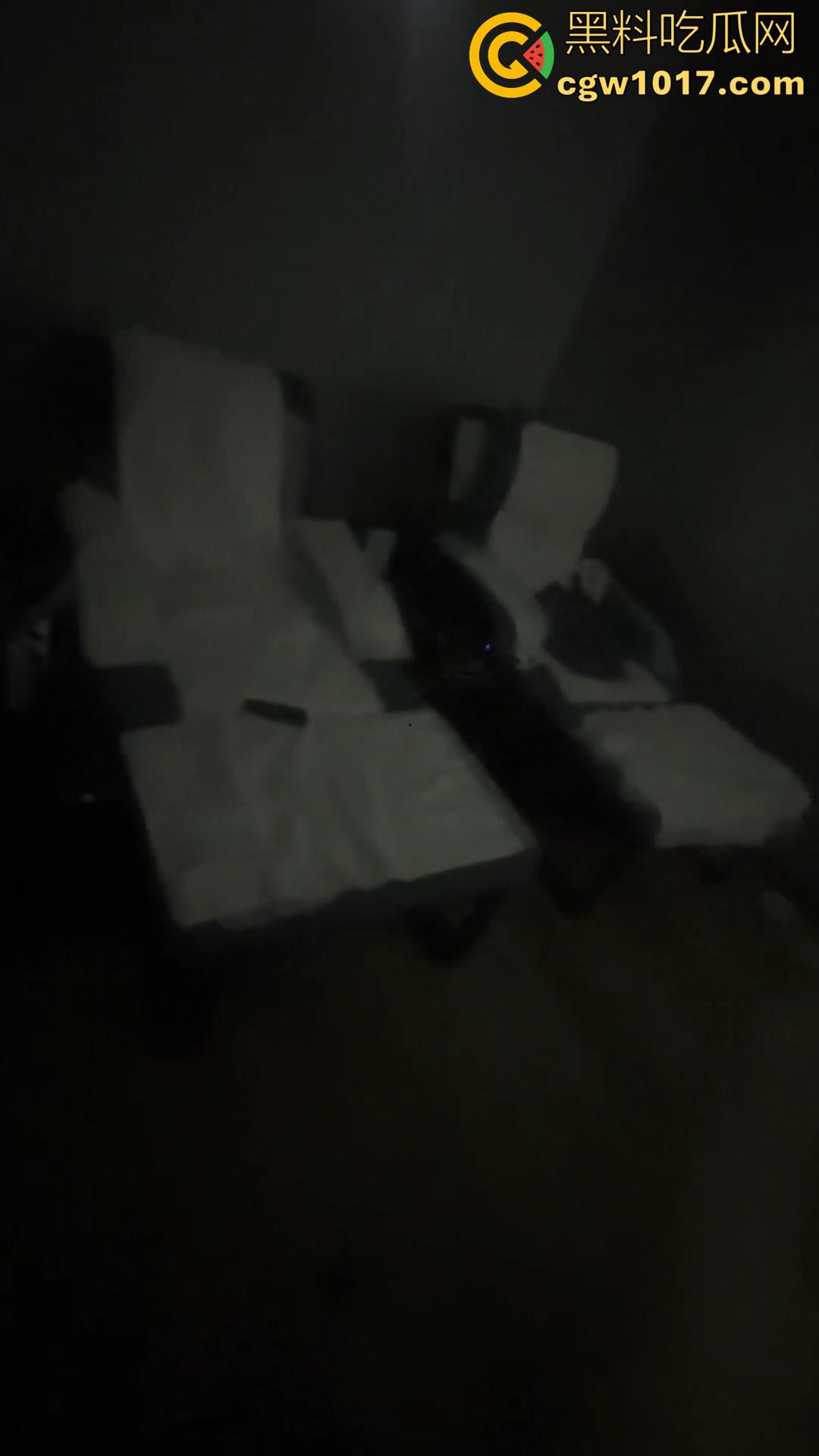 山东潍坊【赵雅婷】居然还有后续!户外露出新曝光!公园抠逼+动车厕所口爆+按摩店后入全记录! 第3张 山东潍坊【赵雅婷】居然还有后续!户外露出新曝光!公园抠逼+动车厕所口爆+按摩店后入全记录! 第3张