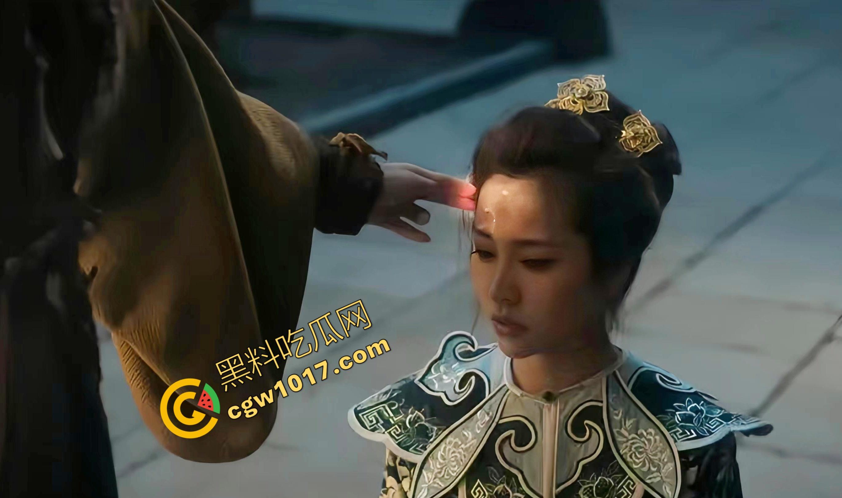 《金蛇夫人：血腥幽冥之旅》：九头蛇女与冥妖的恐怖对决，生死边缘的绝命搏杀，驱散黑暗，铸就英雄传奇！  第10张