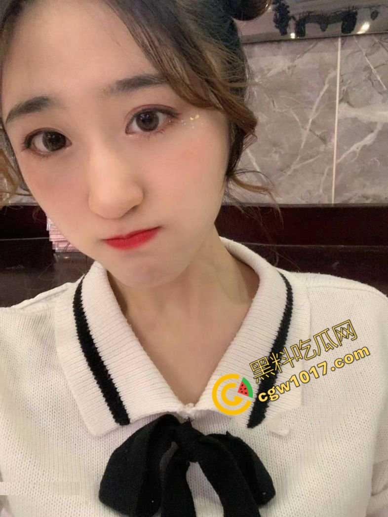 沈阳豪乳少妇【邓佳蕾】的淫荡诱惑：3P狂欢，狗绊式狂操，汁水四溅，欲仙欲死，疯狂放纵！  第5张