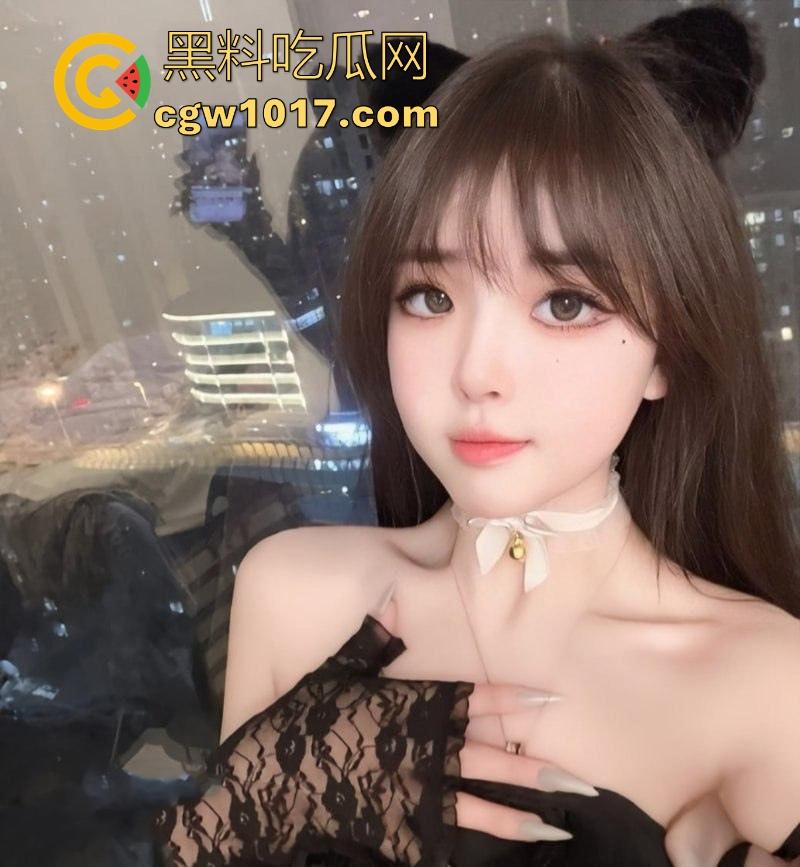 抖音高颜值网红【不要乱倒垃圾】早期私密视频曝光，极品尤物露脸深情口交深喉， 高清无码甜妹人设崩塌！  第4张