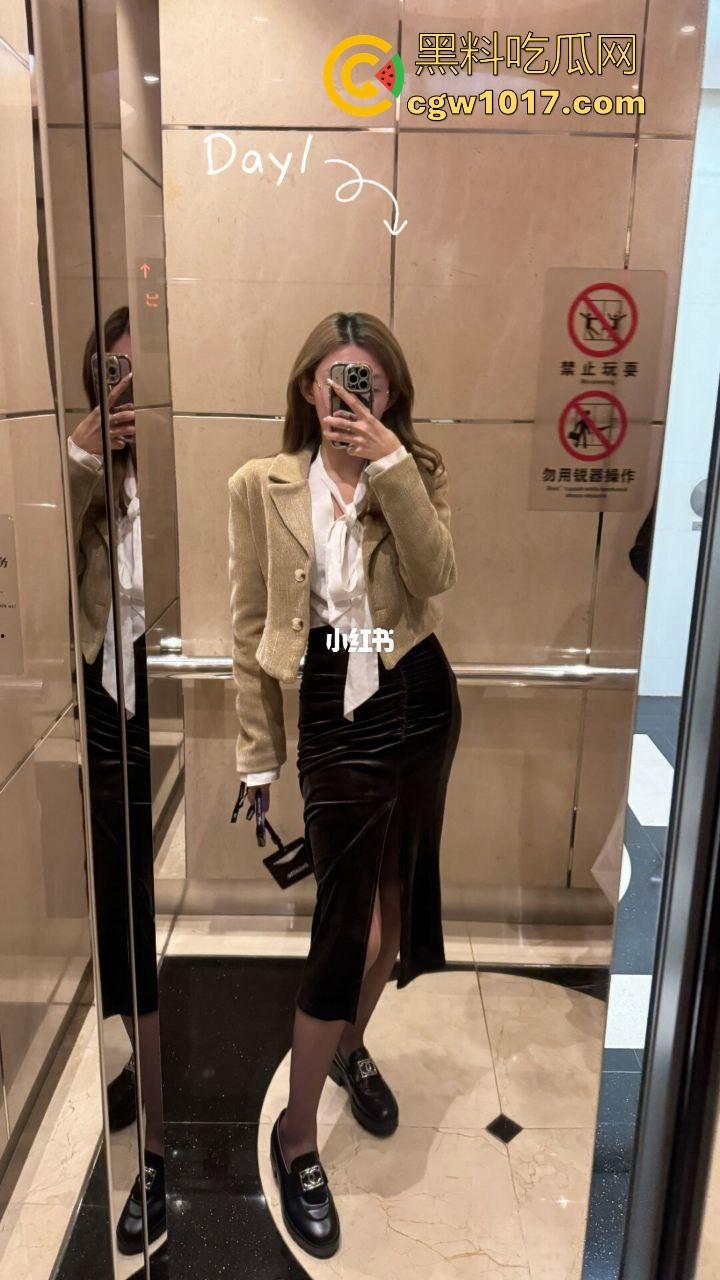 勤检持家好女孩！白天做项目，晚上当公主，高颜值极品御姐，黑丝开裆裤无套后入，只为领导再次光临！  第7张