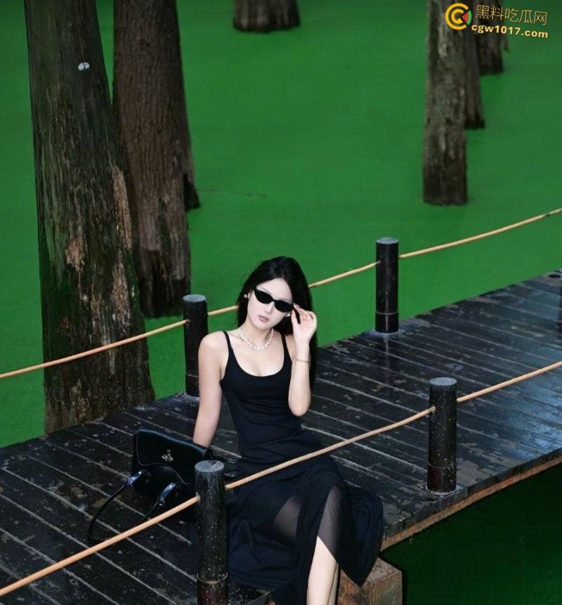 河北高颜值御姐【张舒怡】,细腰长腿前凸后翘,特爱口交深喉,车内楼梯间沙发到处开舔,到处都是战场 ! 第3张 河北高颜值御姐【张舒怡】,细腰长腿前凸后翘,特爱口交深喉,车内楼梯间沙发到处开舔,到处都是战场 ! 第3张