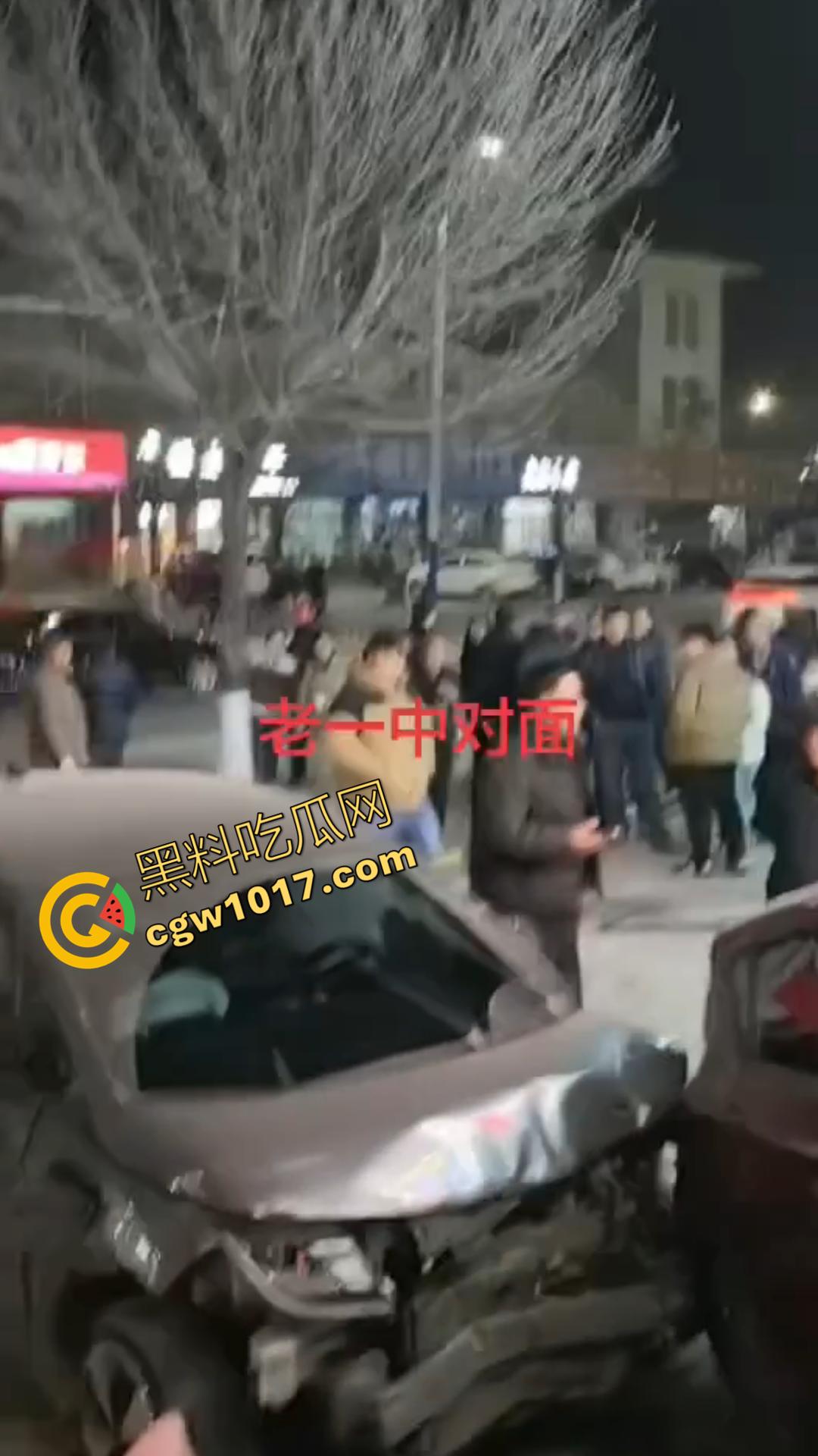 山东济南紫菜包饭店车祸事件曝光 再现【我爸是李刚】醉酒司机撞飞店主 现场血肉模糊 热搜两小时被全网封禁! 第6张 山东济南紫菜包饭店车祸事件曝光 再现【我爸是李刚】醉酒司机撞飞店主 现场血肉模糊 热搜两小时被全网封禁! 第6张