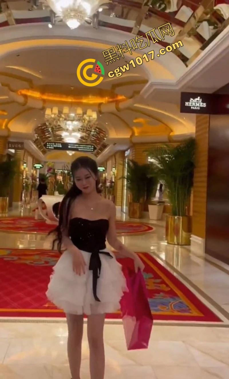 广州大学女神床上的绝技迷倒众生!床技炸裂,露脸私拍火爆全网,醉美肉体,放荡狂操,大胆露出,金主欲仙欲死! 第1张 广州大学女神床上的绝技迷倒众生!床技炸裂,露脸私拍火爆全网,醉美肉体,放荡狂操,大胆露出,金主欲仙欲死! 第1张