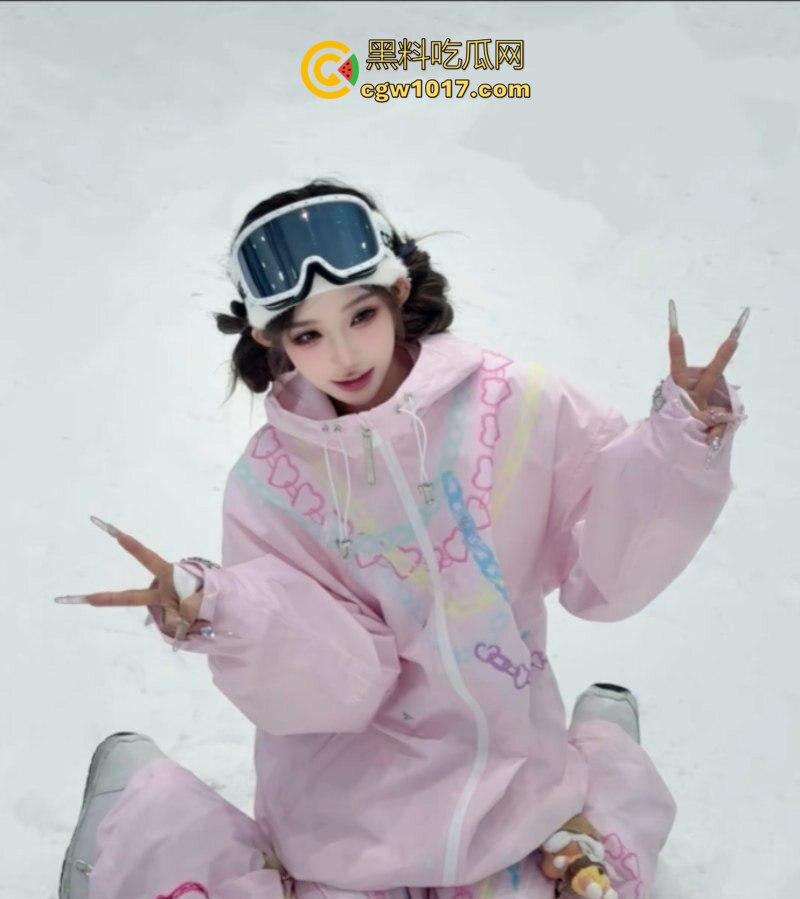 抖音百万级网红 老白不喝酒 被曝拒付3000陪滑费 女主发文控诉 身份却被实锤为外围女 完整版！  第3张