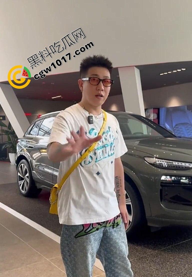 抖音百万级网红 老白不喝酒 被曝拒付3000陪滑费 女主发文控诉 身份却被实锤为外围女 完整版! 第9张 抖音百万级网红 老白不喝酒 被曝拒付3000陪滑费 女主发文控诉 身份却被实锤为外围女 完整版! 第9张