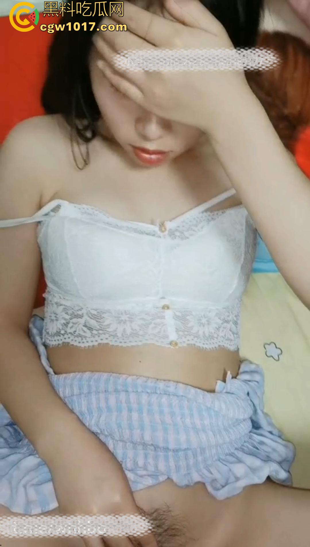 黄色主播花天价真实破处!高中巨乳妹子被开苞,插进去血流整个鸡巴上都是 妹子嗷嗷喊疼! 第7张 黄色主播花天价真实破处!高中巨乳妹子被开苞,插进去血流整个鸡巴上都是 妹子嗷嗷喊疼! 第7张