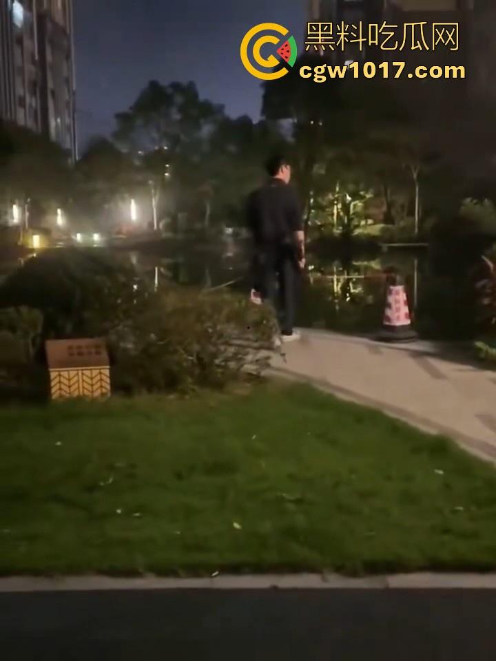 广东揭阳缔景城小区有人虐猫，深夜拿弓箭弓弩射小区小猫咪，在小区乱射箭，如入无人之境，今天敢射猫明天就敢射人！  第7张