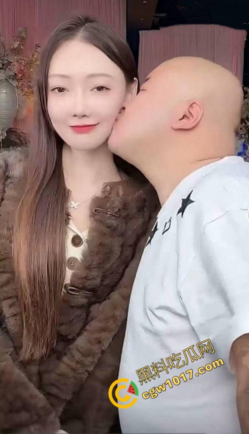 快手千万粉网红【老狗】惊爆丑闻：婚内出轨乱搞、KTV淫乱黑料满天飞！与爱徒【孙佳昕】狂欢，前妻直播爆猛料，裸露内幕掀波澜！  第7张