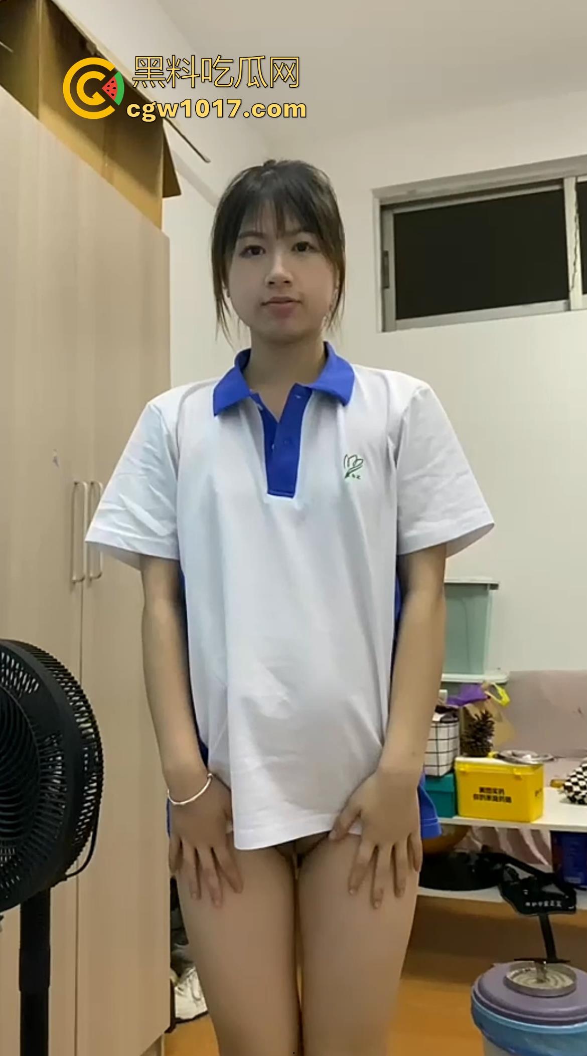 一个月两万放在学校圈养的07年小母狗，放学先到金主哪舔屌打卡，花式猛捅白虎馒头逼，这种小母狗怎么找？  第1张