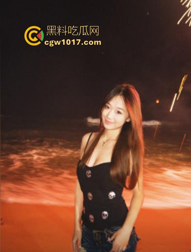 武汉师范学院大三学姐【廖子晴】露脸性爱视频曝光，翘臀高撅摇晃求插眼神饥渴，无套猛冲蜜穴淫液喷溅！  第4张