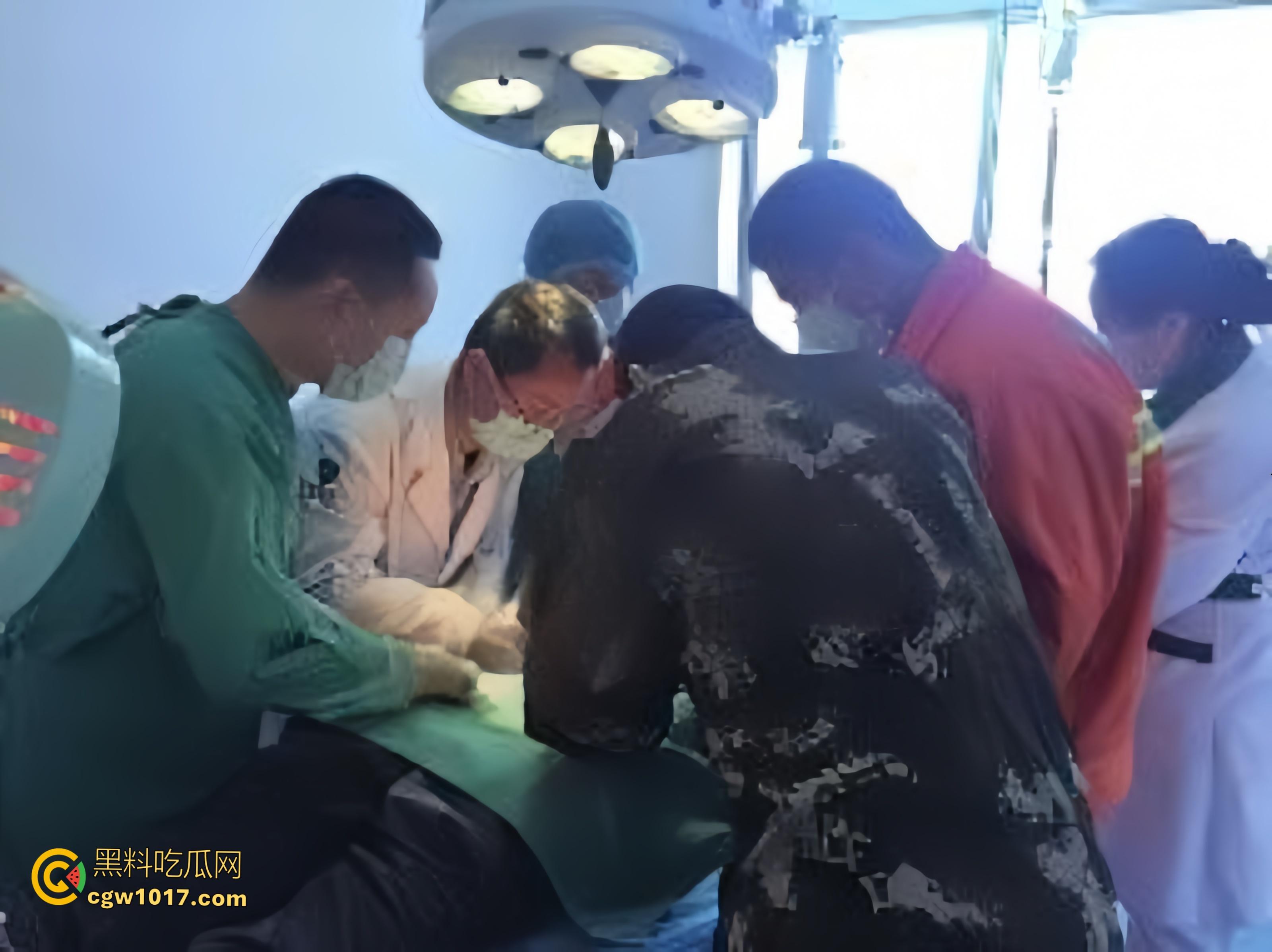 小说照进现实，男子追求刺激螺母自慰，勃起后被螺母卡住，消防人员和医生同时出动，解救被困阴茎 ！  第2张