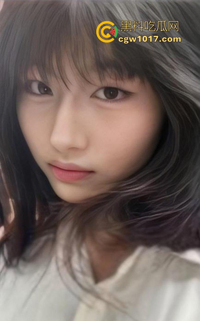 长沙医科大学【林安萱】性爱私拍曝光，清纯乖巧学妹被男友操成小母狗，各种情趣装诱惑骑乘，打桩爆操到眼神迷离！  第3张