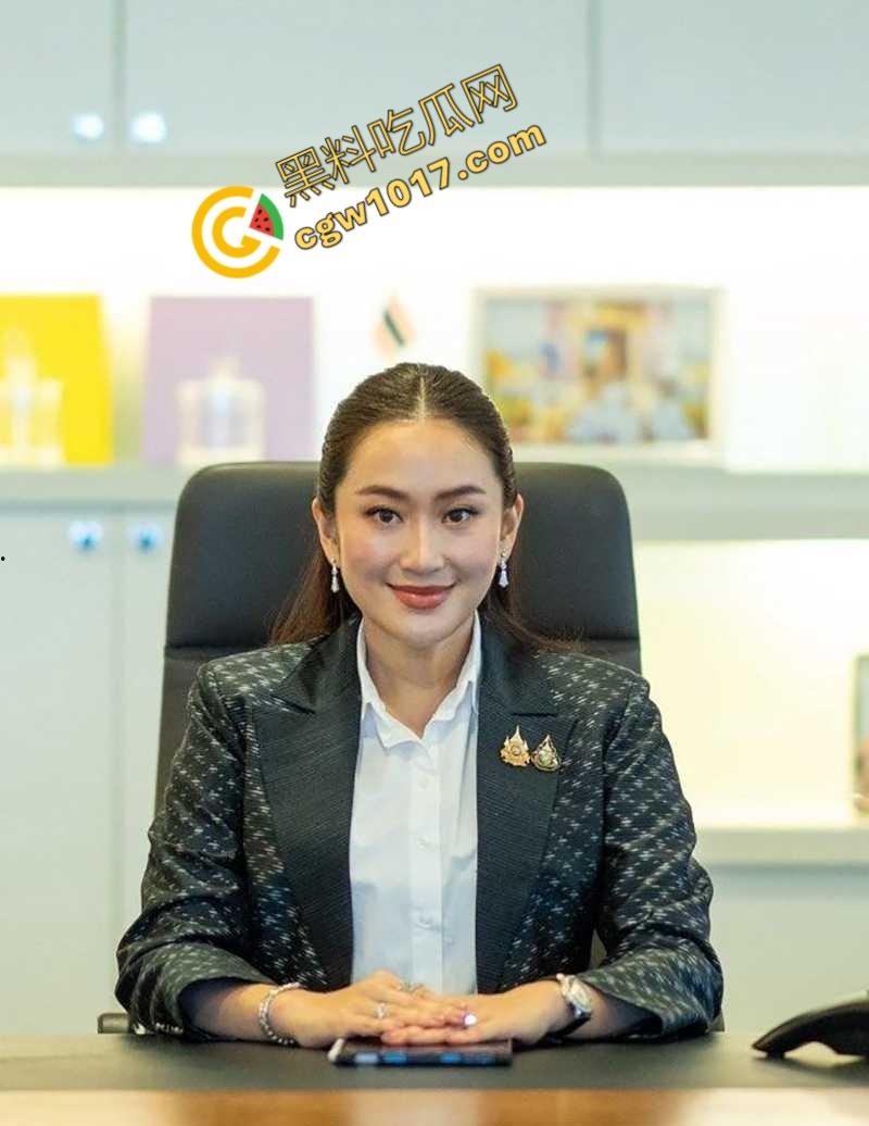 泰国女总理性爱丑闻泄密!极品巨乳,完美露脸,场景劲爆火辣,网民疯狂点击,震惊全球! 第5张 泰国女总理性爱丑闻泄密!极品巨乳,完美露脸,场景劲爆火辣,网民疯狂点击,震惊全球! 第5张