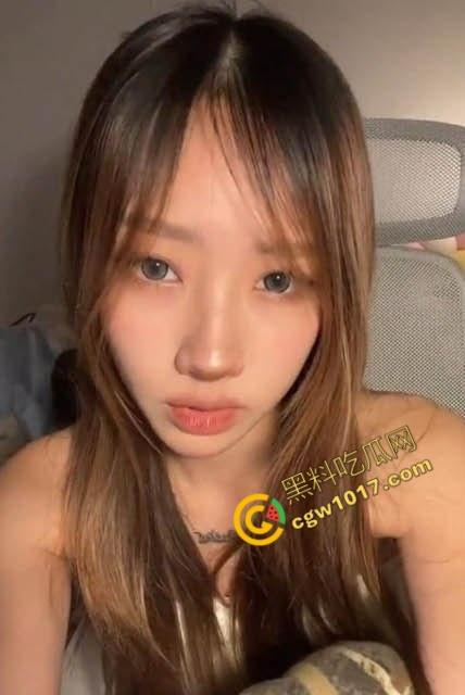 南京大学清纯女神物尽其用,厕所黑丝口技窒息,富豪一泄如注溅满身,嫩穴淫水横流,淫靡爆操致其疯狂! 第1张 南京大学清纯女神物尽其用,厕所黑丝口技窒息,富豪一泄如注溅满身,嫩穴淫水横流,淫靡爆操致其疯狂! 第1张