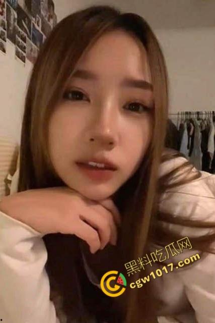 南京大学清纯女神物尽其用,厕所黑丝口技窒息,富豪一泄如注溅满身,嫩穴淫水横流,淫靡爆操致其疯狂! 第3张 南京大学清纯女神物尽其用,厕所黑丝口技窒息,富豪一泄如注溅满身,嫩穴淫水横流,淫靡爆操致其疯狂! 第3张