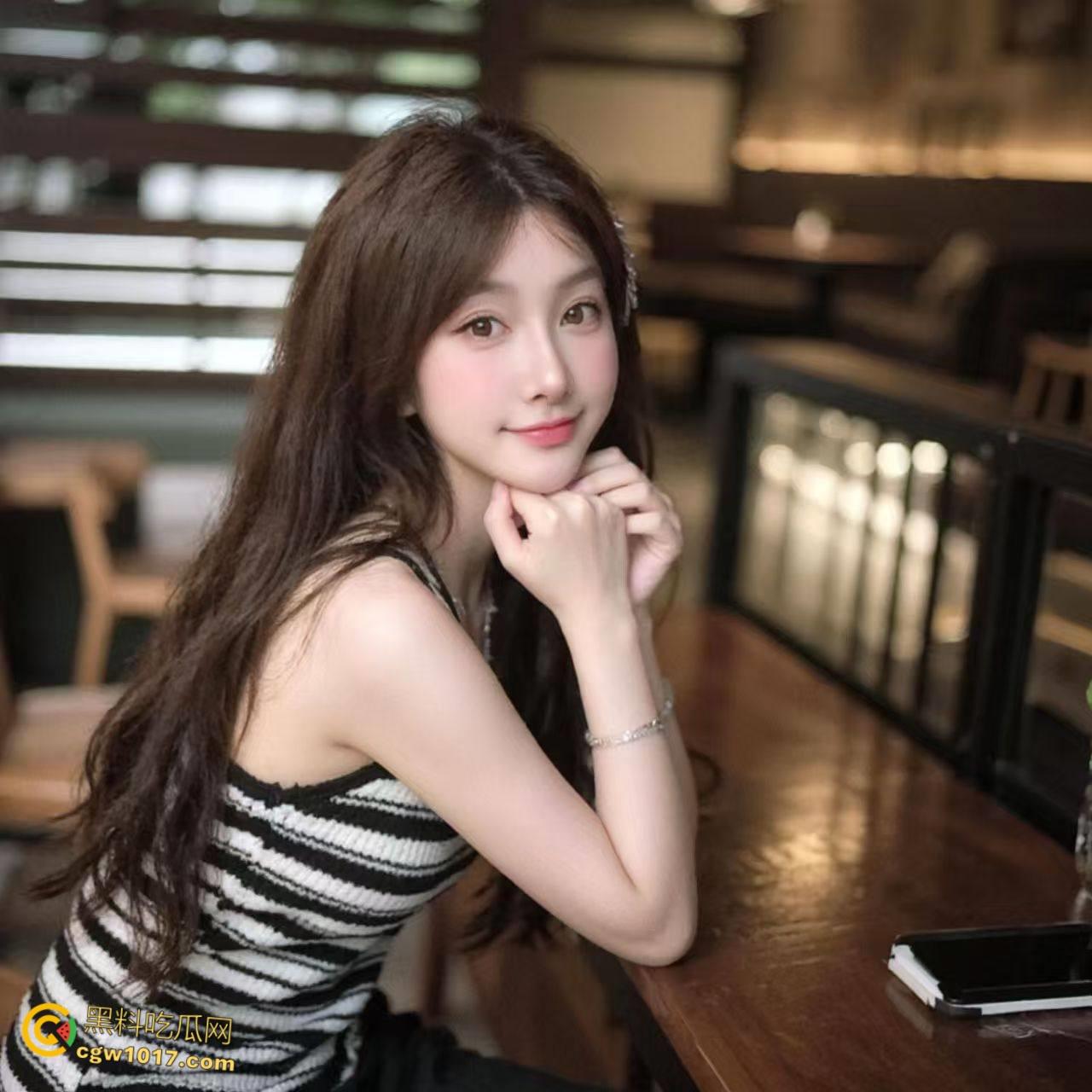 带好兄弟开荤,3p多次约我睡觉的表妹,反差小母狗喜欢真空,被蒙眼调教双洞齐开,被操的嘤嘤叫声音好甜阿 ! 第2张 带好兄弟开荤,3p多次约我睡觉的表妹,反差小母狗喜欢真空,被蒙眼调教双洞齐开,被操的嘤嘤叫声音好甜阿 ! 第2张