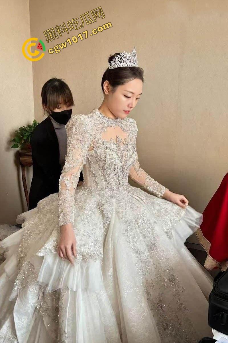 厦门人妻【刘思琪】婚前狂热自慰视频曝光!外表甜美内心淫荡,自慰镜头惊艳惊骇,私密桃色春光瞬间爆炸全网! 第1张 厦门人妻【刘思琪】婚前狂热自慰视频曝光!外表甜美内心淫荡,自慰镜头惊艳惊骇,私密桃色春光瞬间爆炸全网! 第1张