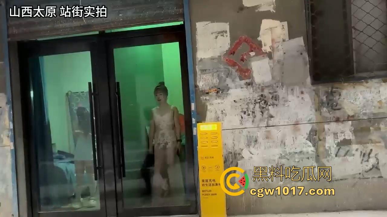 山西太原小吃街实拍走访！整条街都是特色美食，有成熟一点的也有年轻漂亮一点的，百花齐放快来挑选！  第11张