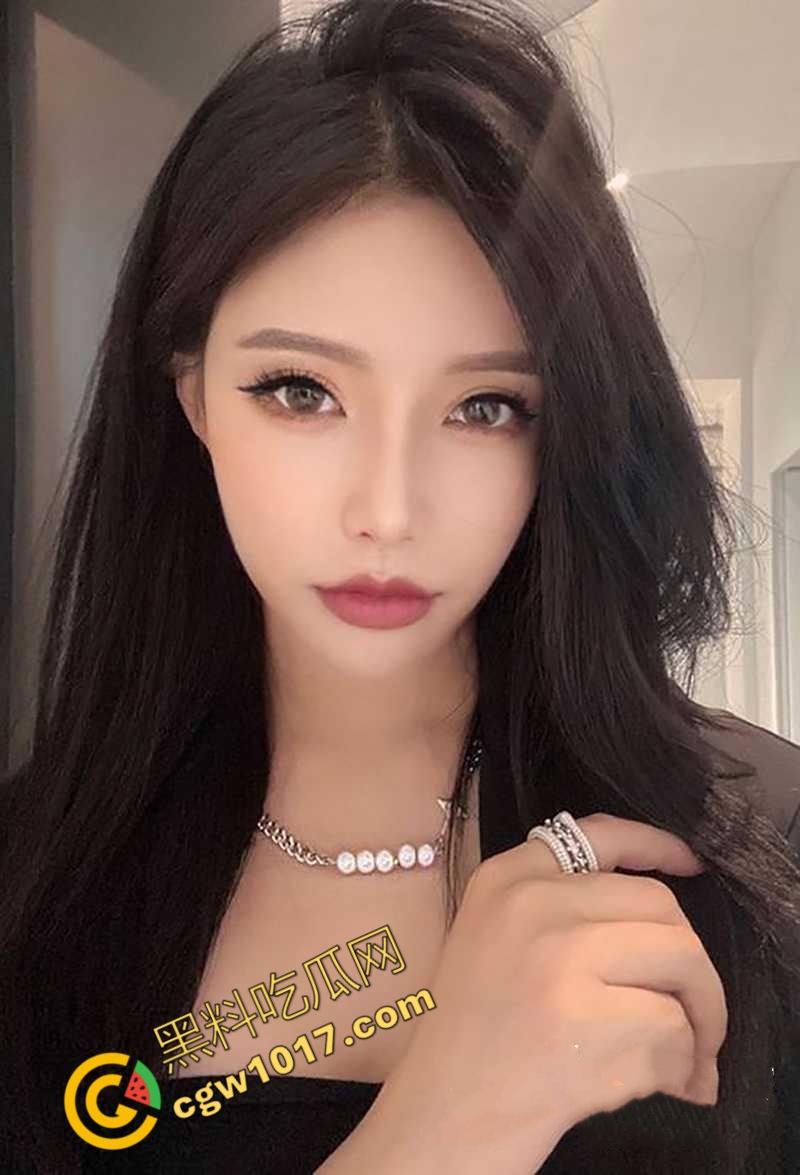 前美团女总监【陶子】撸贷240万包养夜店猛男,夜店狂欢多P出轨!神颜大奶偏好激情,老公曝光秘密,震惊全网! 第1张 前美团女总监【陶子】撸贷240万包养夜店猛男,夜店狂欢多P出轨!神颜大奶偏好激情,老公曝光秘密,震惊全网! 第1张