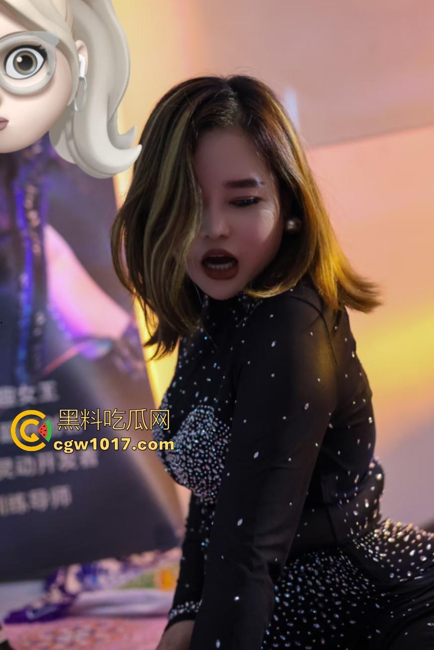 杭州性商学院训练营教如何当女人！伊兰迪正宫娘娘1V1传授性爱技术，课堂秒变大尺度活春宫！  第9张