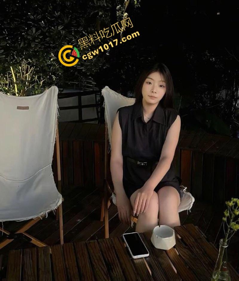 浙江银行柜员【张文】秘密约会大哥求业绩,边挨操边打电话,口技高超啵啵不停,工作间隙尽情享受肉欲极致! 第2张 浙江银行柜员【张文】秘密约会大哥求业绩,边挨操边打电话,口技高超啵啵不停,工作间隙尽情享受肉欲极致! 第2张