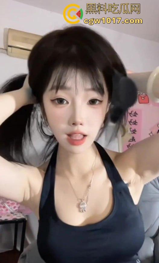 极品身材网黄博主【乖乖】自慰福利曝光，瘦美巨乳福利姬，黑丝蕾边骚舞点爆全场，粉嫩美穴被跳蛋填满，太顶了！  第3张