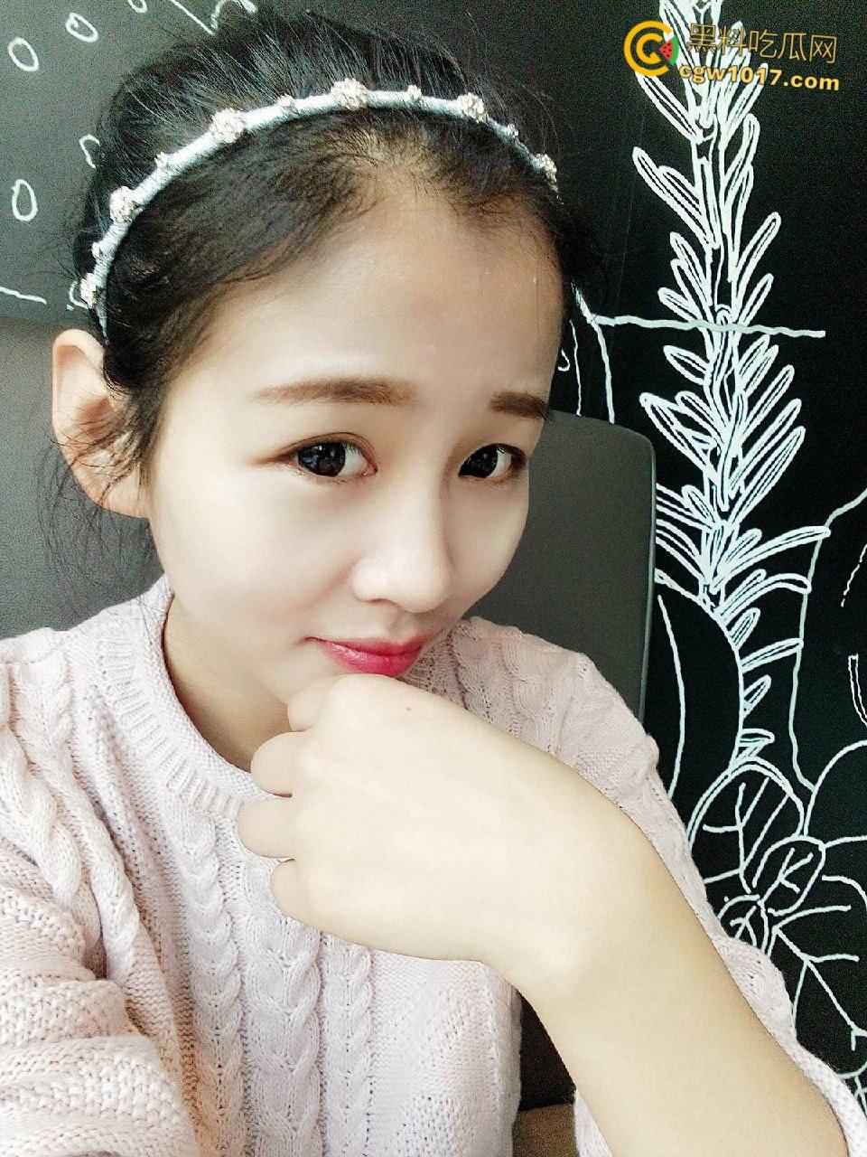 洛阳正仁教育集团【昌梦甜】,婚前出轨被炮友拍下不雅视频,假屌跳蛋玩弄骚穴,大尺度聊天记录无比辣眼! 第8张 洛阳正仁教育集团【昌梦甜】,婚前出轨被炮友拍下不雅视频,假屌跳蛋玩弄骚穴,大尺度聊天记录无比辣眼! 第8张