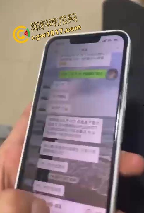 你的异地慢热女友送货上门，剧本杀拼本睡到超主动小母狗，露脸爆操调教，完事后还贴心语音异地男友！  第3张