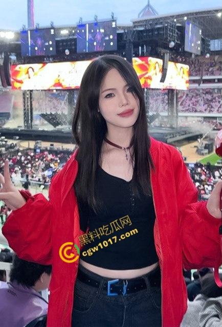 猛捅金融艳女!银行职员升职秘籍:深喉巨棒,翘臀翻滚,领导狂插爆鸡,人前淑女人后荡妇,极致淫乱视频曝光! 第1张 猛捅金融艳女!银行职员升职秘籍:深喉巨棒,翘臀翻滚,领导狂插爆鸡,人前淑女人后荡妇,极致淫乱视频曝光! 第1张