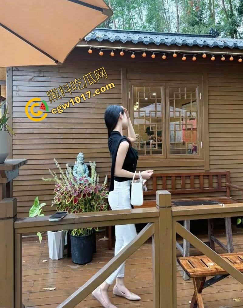 贵州人妻【陈嘉怡】肉欲视频曝光全网,肥臀乱颤奶波荡漾,春情迷离浪叫不断,粗屌深入湿穴狂操,欲火熊熊燃遍网络 第12张 贵州人妻【陈嘉怡】肉欲视频曝光全网,肥臀乱颤奶波荡漾,春情迷离浪叫不断,粗屌深入湿穴狂操,欲火熊熊燃遍网络 第12张