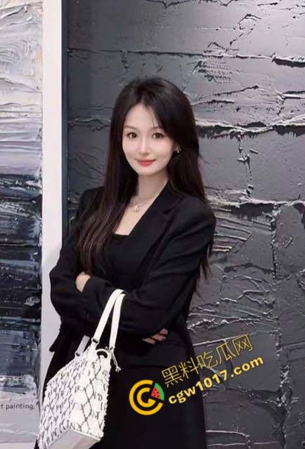 嫂子性感新衣迷人,白丝勾魂一夜癫狂,门开欲望乱飞射,极致快感让两人都难以自持 第2张 嫂子性感新衣迷人,白丝勾魂一夜癫狂,门开欲望乱飞射,极致快感让两人都难以自持 第2张