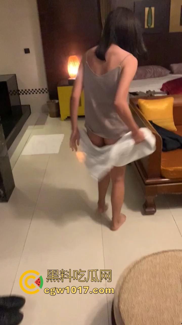 骚的不一定是小姐，还有可能是销售！半哄半骗灌醉到酒店，一晚上干了她无数次，原来这就是销冠！  第2张