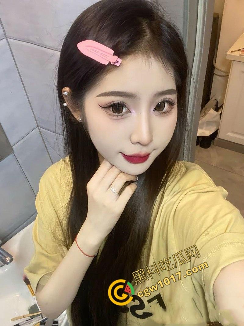 上海冷艳名媛夜夜被金主调教爽翻天:玲珑贵妇化身骚媚母狗,深喉肉搏,丰臀高撅,花心狂撞,欲仙欲死,极品尤物任君采撷! 第3张 上海冷艳名媛夜夜被金主调教爽翻天:玲珑贵妇化身骚媚母狗,深喉肉搏,丰臀高撅,花心狂撞,欲仙欲死,极品尤物任君采撷! 第3张