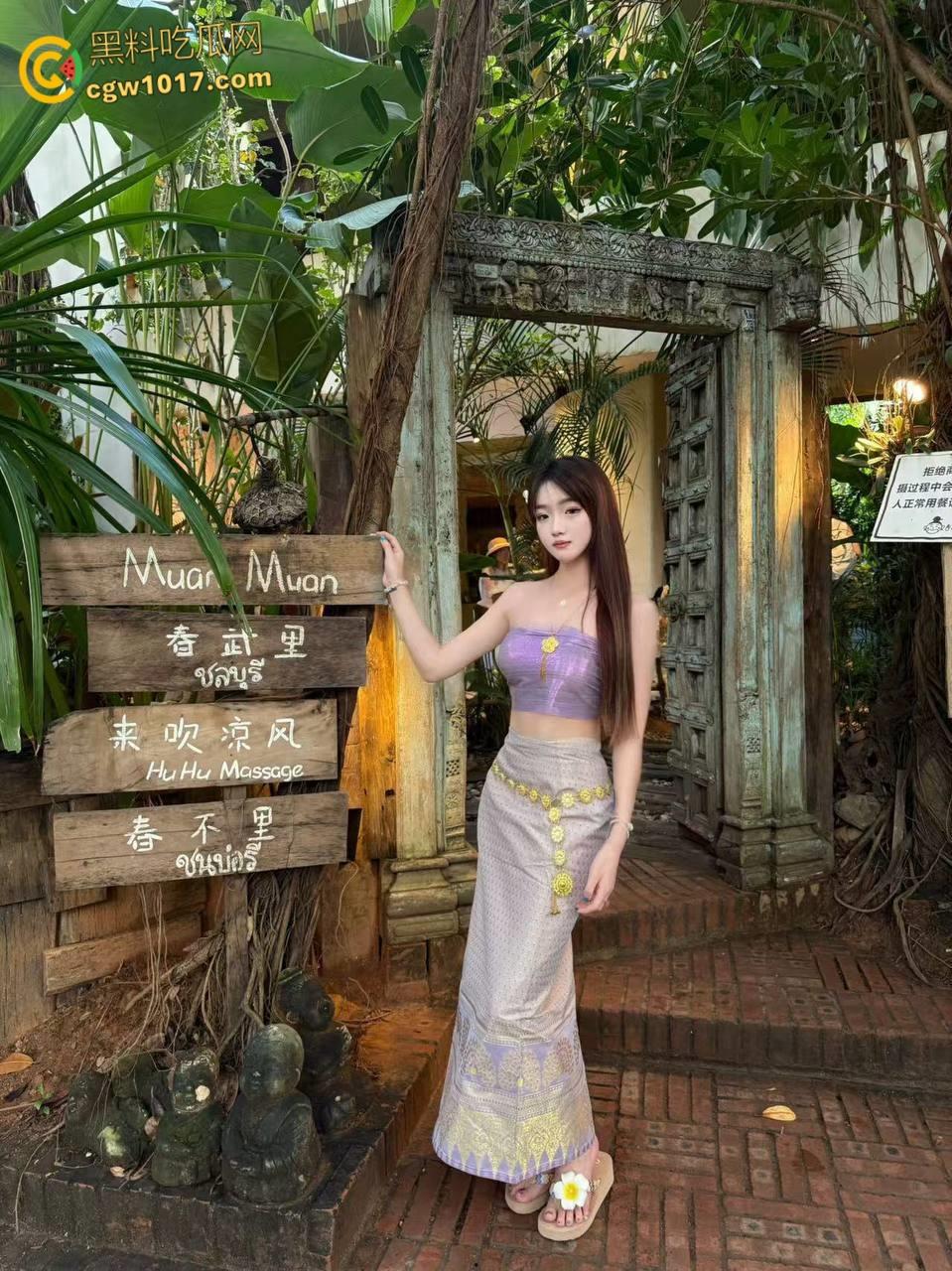 河北沧州美甲师【张倩倩】，因男友出轨分手寂寞难耐，对外各种聊骚发情求操，面基当晚就被无套内射 ！  第10张