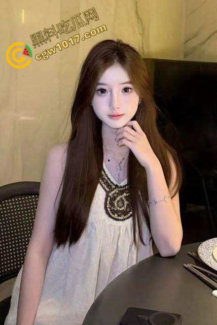 工地旁与女儿激情爆发:大马路上口交,猛插湿滑小穴,再狂肏紧致屁眼,禁忌车震,激情四射! 第1张 工地旁与女儿激情爆发:大马路上口交,猛插湿滑小穴,再狂肏紧致屁眼,禁忌车震,激情四射! 第1张