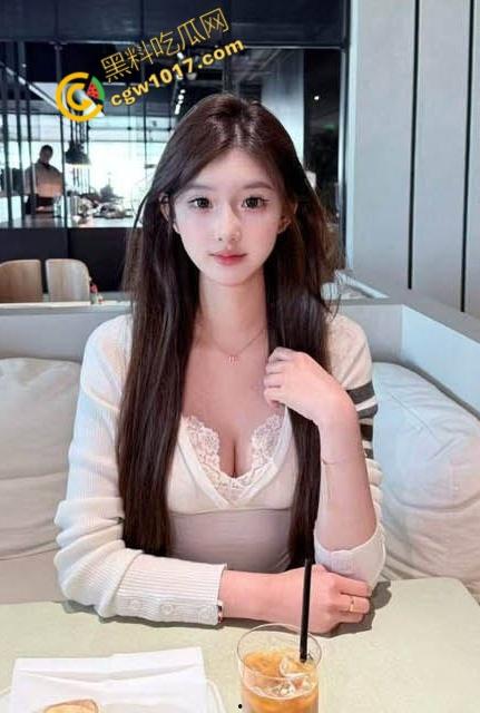 工地旁与女儿激情爆发:大马路上口交,猛插湿滑小穴,再狂肏紧致屁眼,禁忌车震,激情四射! 第2张 工地旁与女儿激情爆发:大马路上口交,猛插湿滑小穴,再狂肏紧致屁眼,禁忌车震,激情四射! 第2张