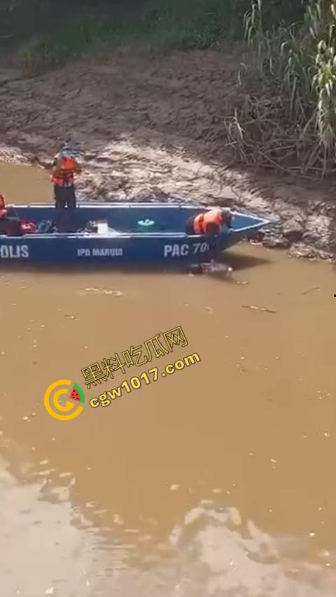 男子野泳惨遭鳄鱼袭击,身体被肆意撕裂,尸体血肉模糊,搜救队惊惧地目睹这惨绝人寰的一幕 第11张 男子野泳惨遭鳄鱼袭击,身体被肆意撕裂,尸体血肉模糊,搜救队惊惧地目睹这惨绝人寰的一幕 第11张