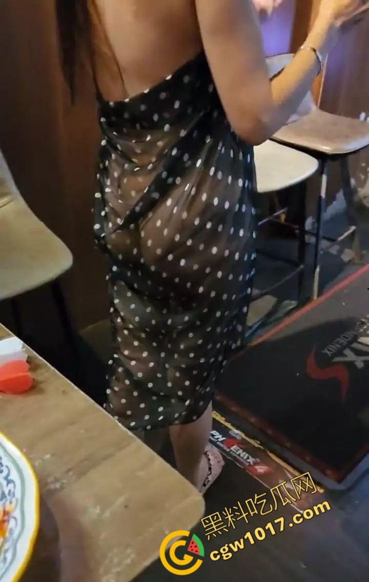 极品人妻【Sexygirl】为金主庆生:透视装迷情,美乳骚穴尽显,激情摩擦下欲望猛涨,酒吧尽显淫靡风光 第7张 极品人妻【Sexygirl】为金主庆生:透视装迷情,美乳骚穴尽显,激情摩擦下欲望猛涨,酒吧尽显淫靡风光 第7张