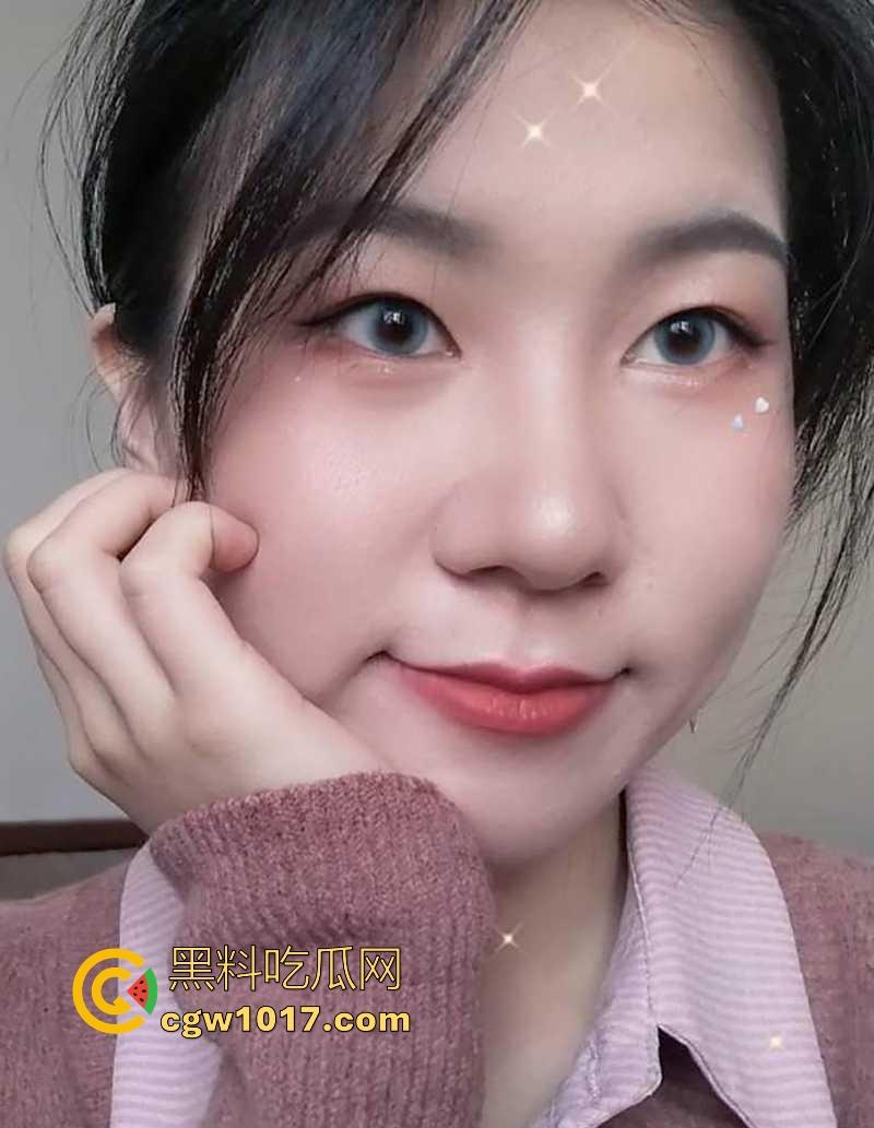 铁骑人妻社交平台专约3P起步4P起飞，号称公交不如我准点，老公天天戴绿帽都不知她是全城共享会员！  第9张