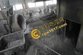 震撼!菲律宾钢厂惨剧:钢水如魔鬼喷发,烈焰吞噬生命,烧伤死亡者无数,惨象人间地狱! 第3张 震撼!菲律宾钢厂惨剧:钢水如魔鬼喷发,烈焰吞噬生命,烧伤死亡者无数,惨象人间地狱! 第3张