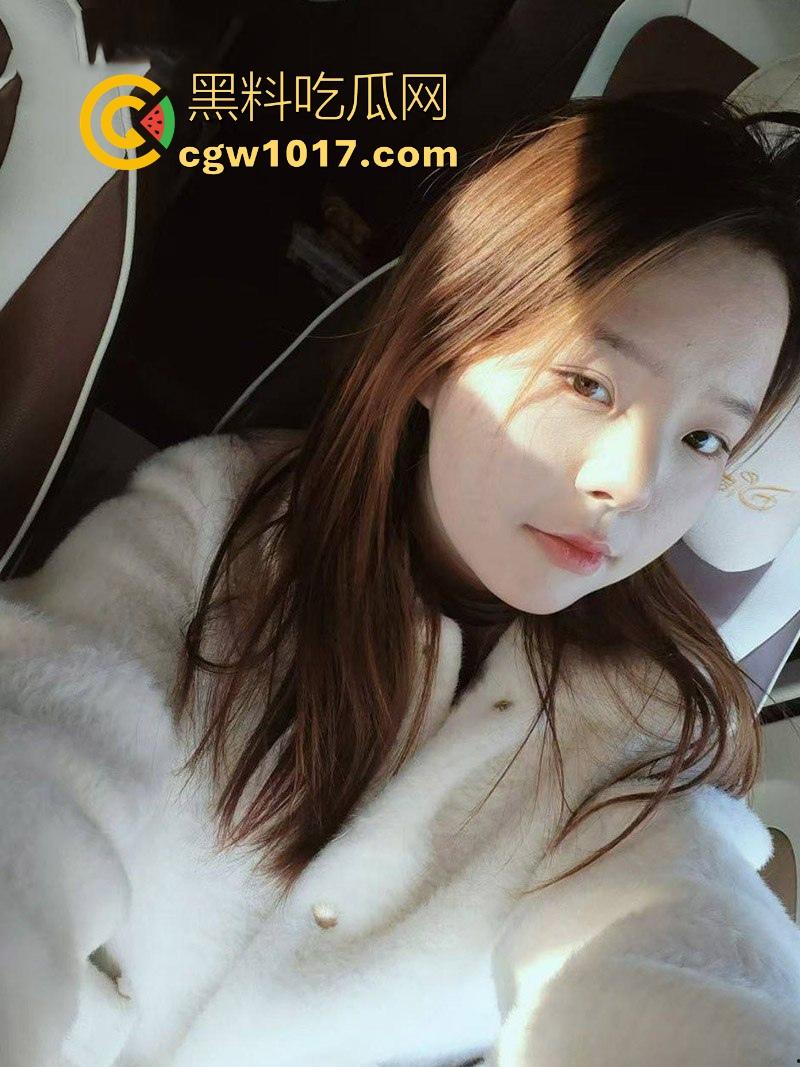 河南第一小学5年纪3班数学老师【肖莹】跟男友性爱视频泄露，丰满如肉弹，骚逼湿透饥渴，全程露脸骑乘做爱！  第2张