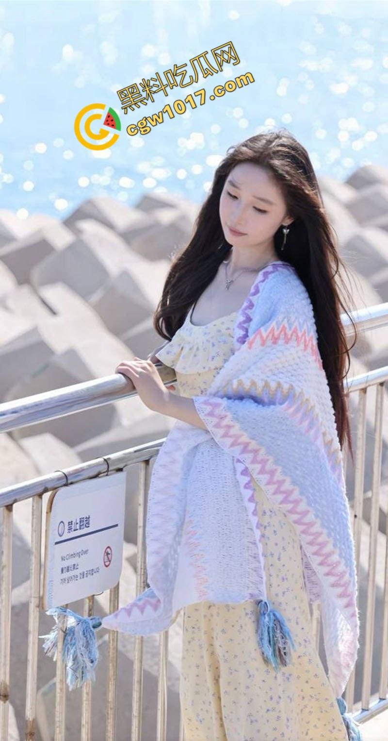 广东校花【羽欣晴】白天纯情学生,夜晚深喉神技,蜜口舔吞吸取精液,喷溅喉咙,诱惑无限,骚劲儿直冲天际 第4张 广东校花【羽欣晴】白天纯情学生,夜晚深喉神技,蜜口舔吞吸取精液,喷溅喉咙,诱惑无限,骚劲儿直冲天际 第4张