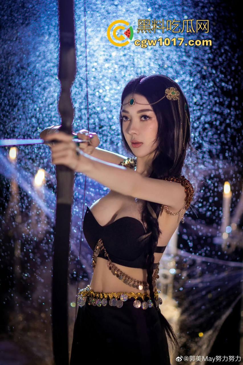 红十字会品牌代言人，网红鼻祖郭美美又提大玩具莱斯莱斯啦，两次入狱又一次次的卷土重来，这看来手上有很多人把柄嘛！  第8张