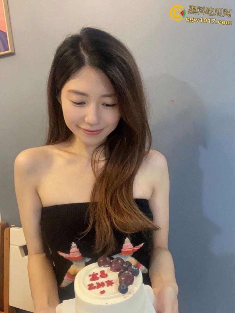 福建极品人妻【陈润好】，婚后出轨与炮友偷情开房，女上骑乘各种姿势疯狂榨精，全程骚话淫叫不断！  第4张