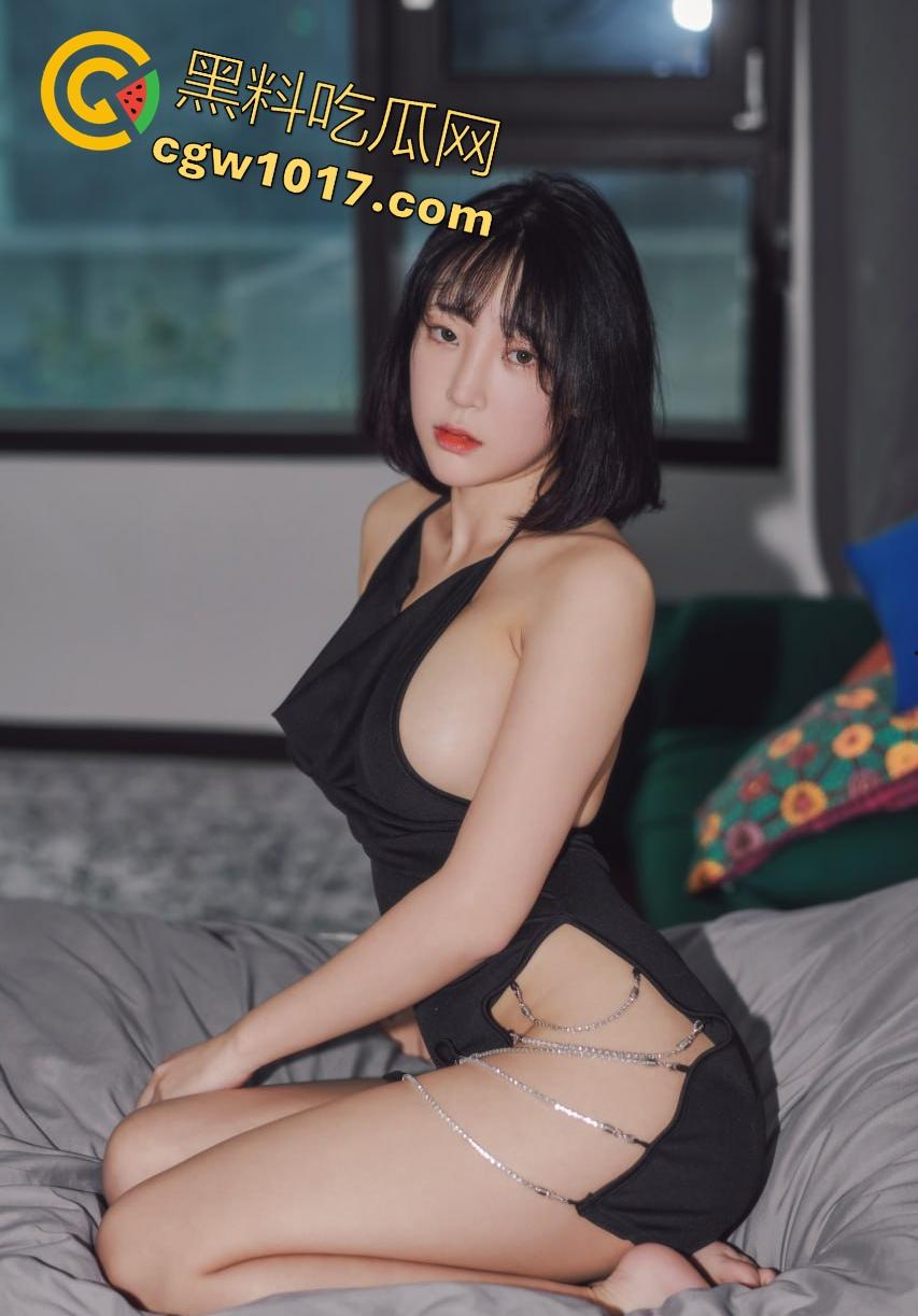 公园摆摊算命，算命大师哄骗极品小仙女，揉胸抠穴就能断知福祸，趁机揩油过足手瘾，我现在学算命来得及吗？  第1张