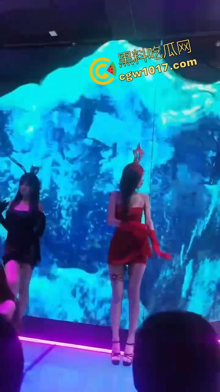 近期刷爆网络的广州成人展来啦！各种刑具成人用品花样多多，极品模特上演情趣诱惑，真是宅男的梦想啊！  第5张