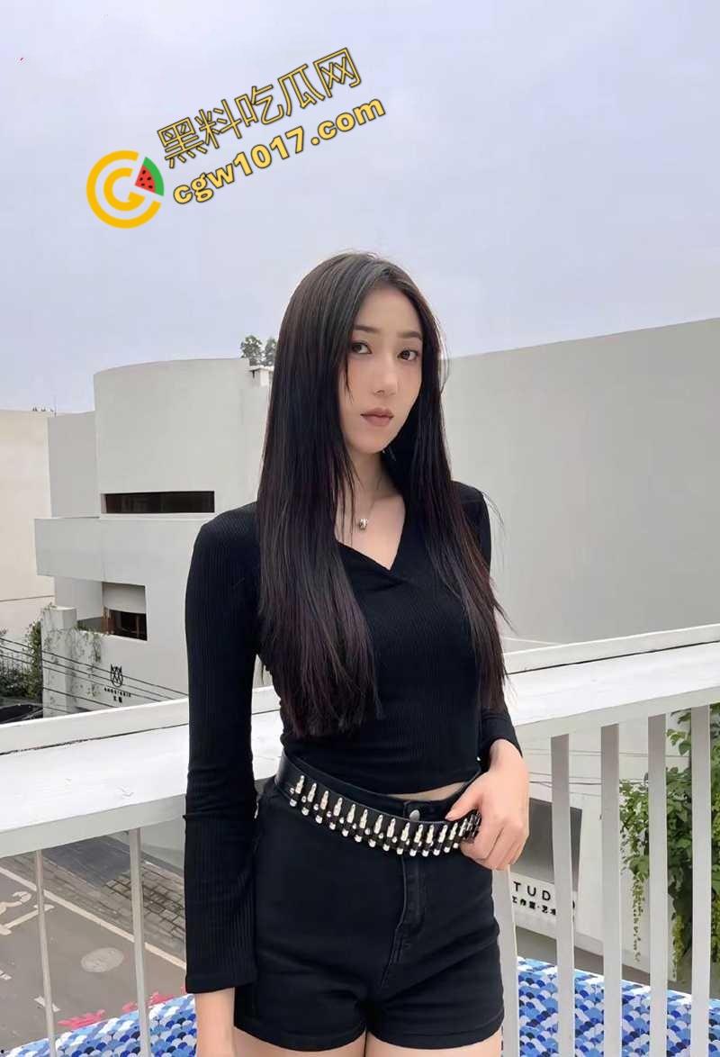 成都长腿御姐【张曦文】私密约炮视频曝光:T台女神化身淫娃荡妇,女上位骑乘金主大屌,淫穴喷张遭全网围观! 第6张 成都长腿御姐【张曦文】私密约炮视频曝光:T台女神化身淫娃荡妇,女上位骑乘金主大屌,淫穴喷张遭全网围观! 第6张